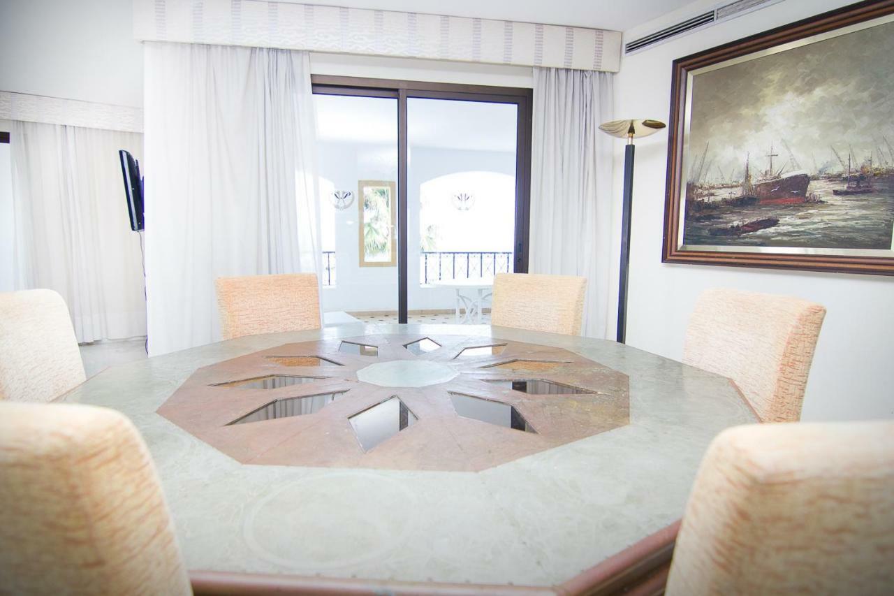 Park Plaza Suites Apartamentos Marbella Eksteriør billede